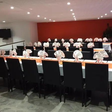 De Rouen Отель 2*