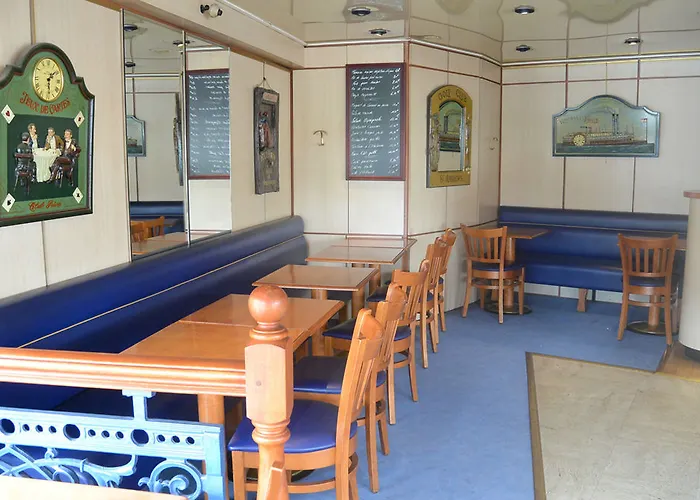 De Rouen Ξενοδοχείο Louviers